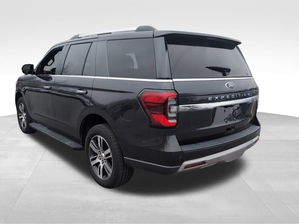 Used 2024 Ford Expedition Limited image 5