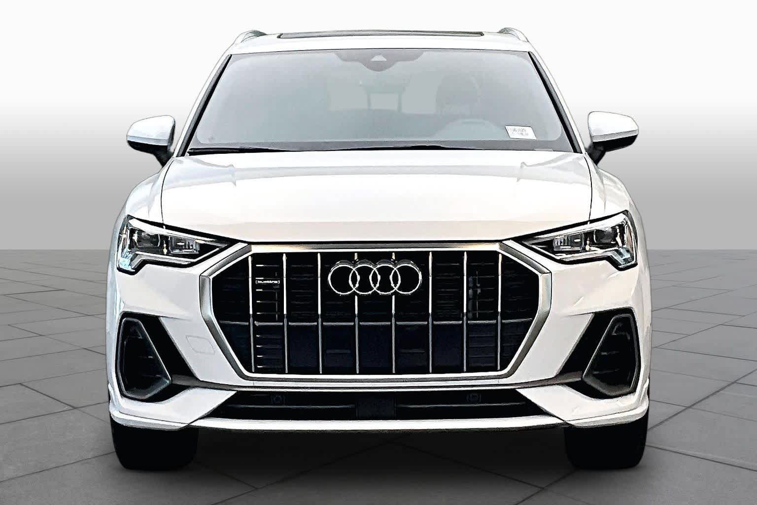 Used 2024 Audi Q3 2.0T Premium AWD/4WD image 4