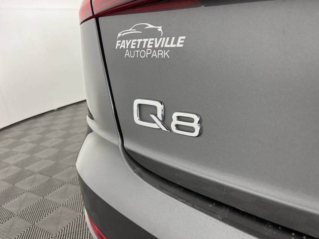 Used 2021 Audi Q8 Premium Plus w/ Premium Plus Package AWD/4WD image 3