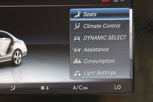 Used 2017 Mercedes-Benz E 300 image 29