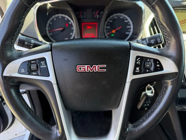 Used 2017 GMC Terrain SLT w/ Open Road Package FWD image 14