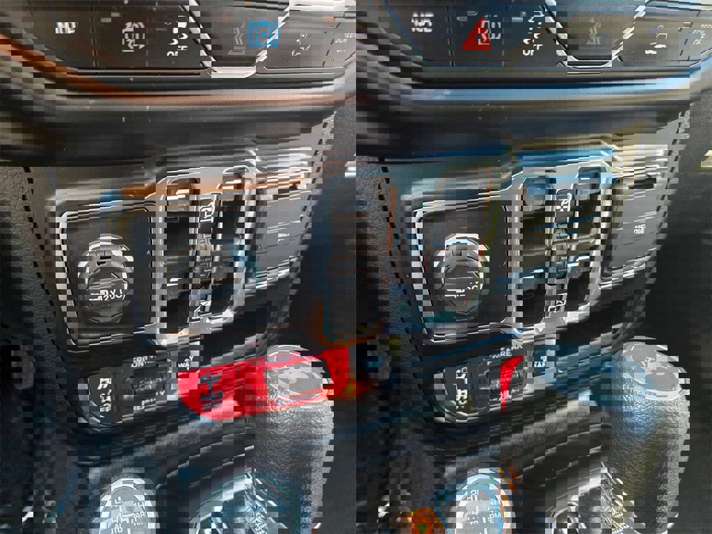 Used 2022 Jeep Wrangler Unlimited Rubicon 4xe w/ Cold Weather Group image 17