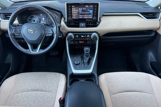 Used 2021 Toyota RAV4 XLE w/ Convenience Package AWD/4WD image 17