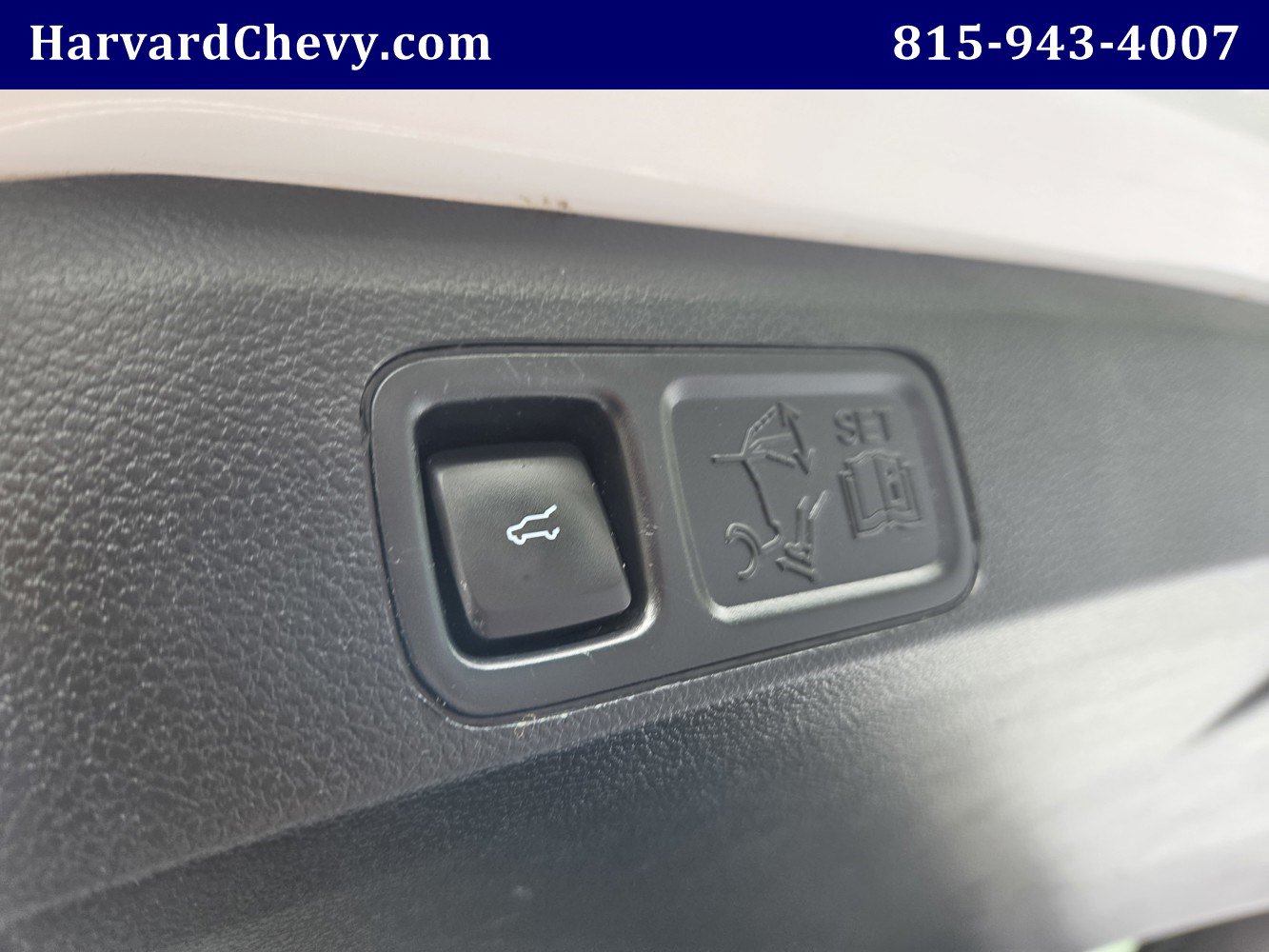 Used 2020 Ford Expedition XLT w/ Equipment Group 202A AWD/4WD image 37