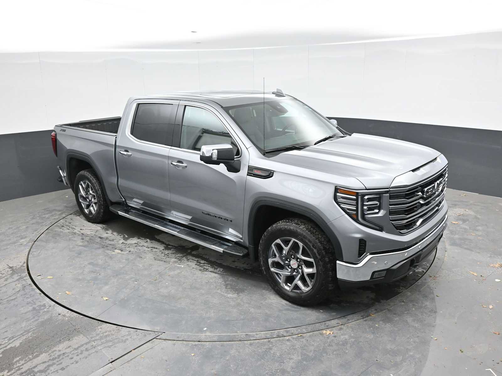 New 2026 GMC Sierra 1500 SLT w/ SLT Premium Package AWD/4WD image 17