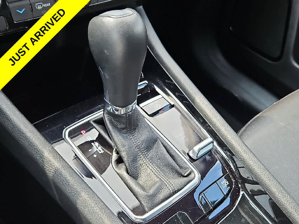 Used 2025 Jeep Compass Limited AWD/4WD image 13