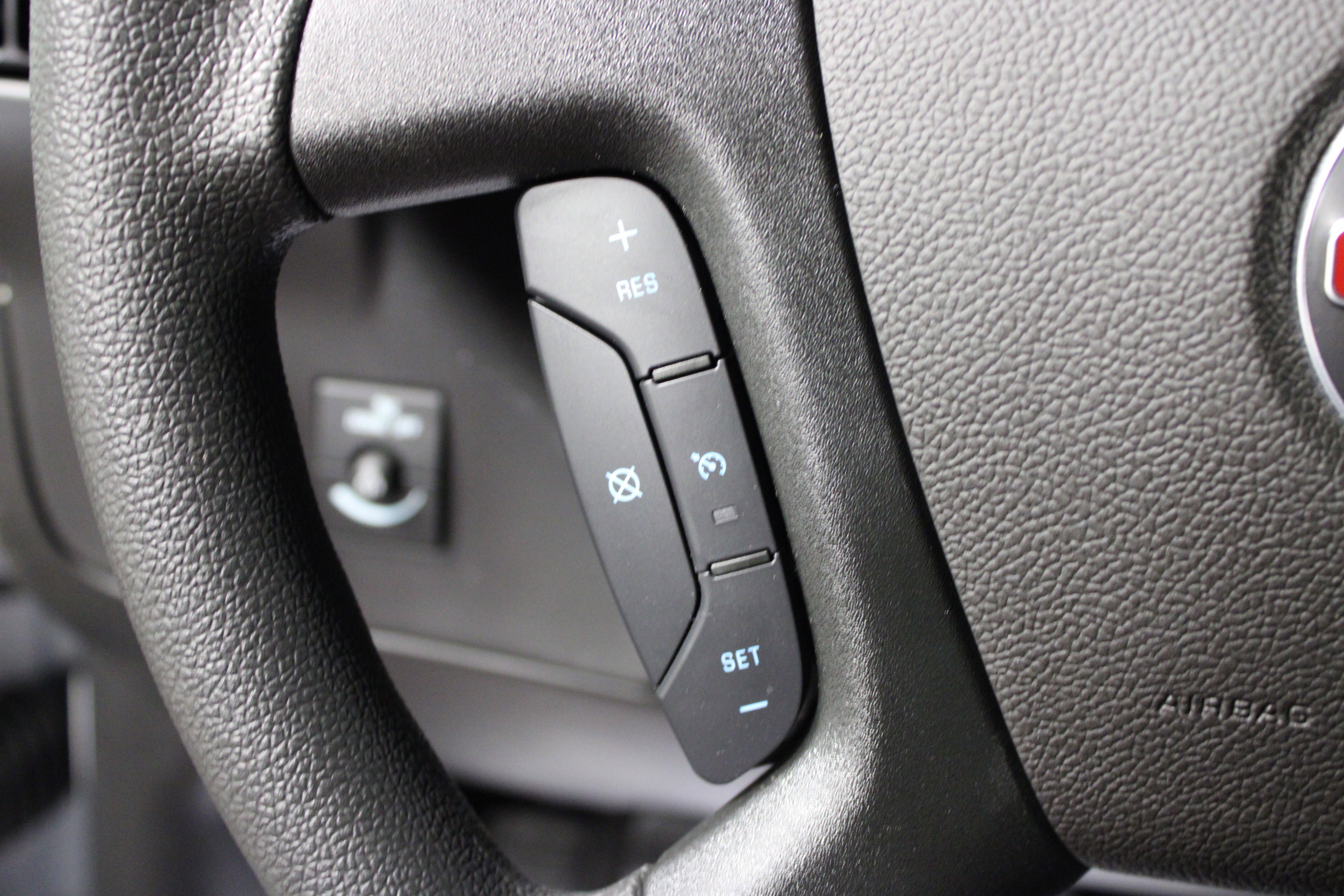 New 2026 GMC Savana 2500 RWD image 19