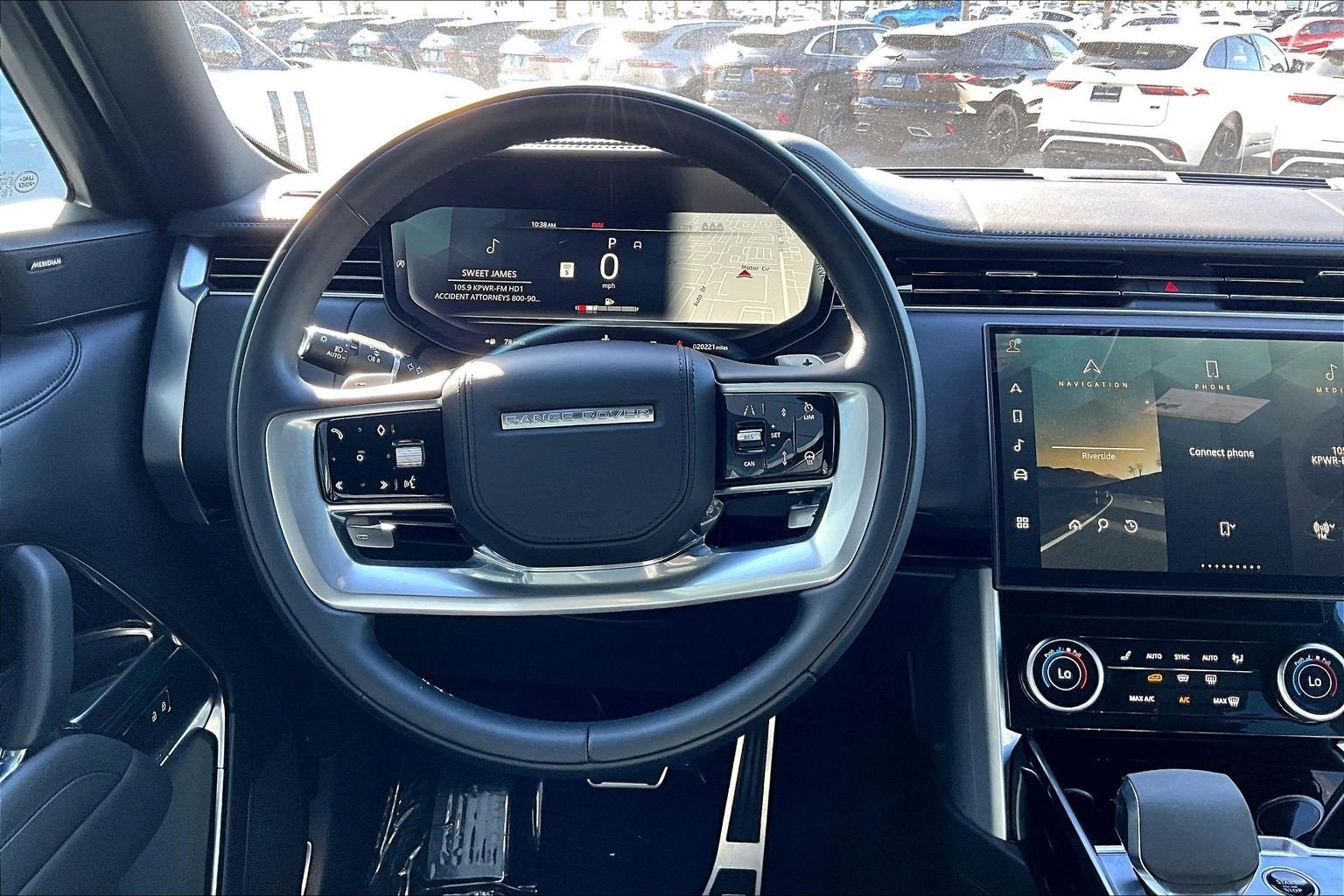 Used 2023 Land Rover Range Rover SE image 5