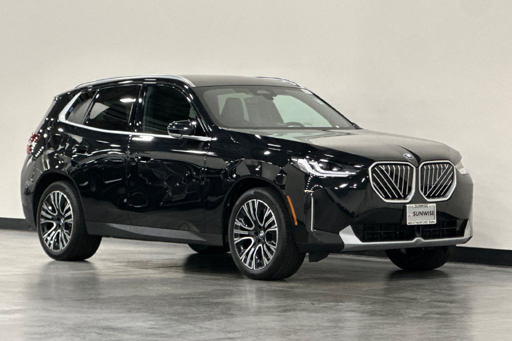 Used 2026 BMW X3 xDrive30i w/ Convenience Package AWD/4WD image 2
