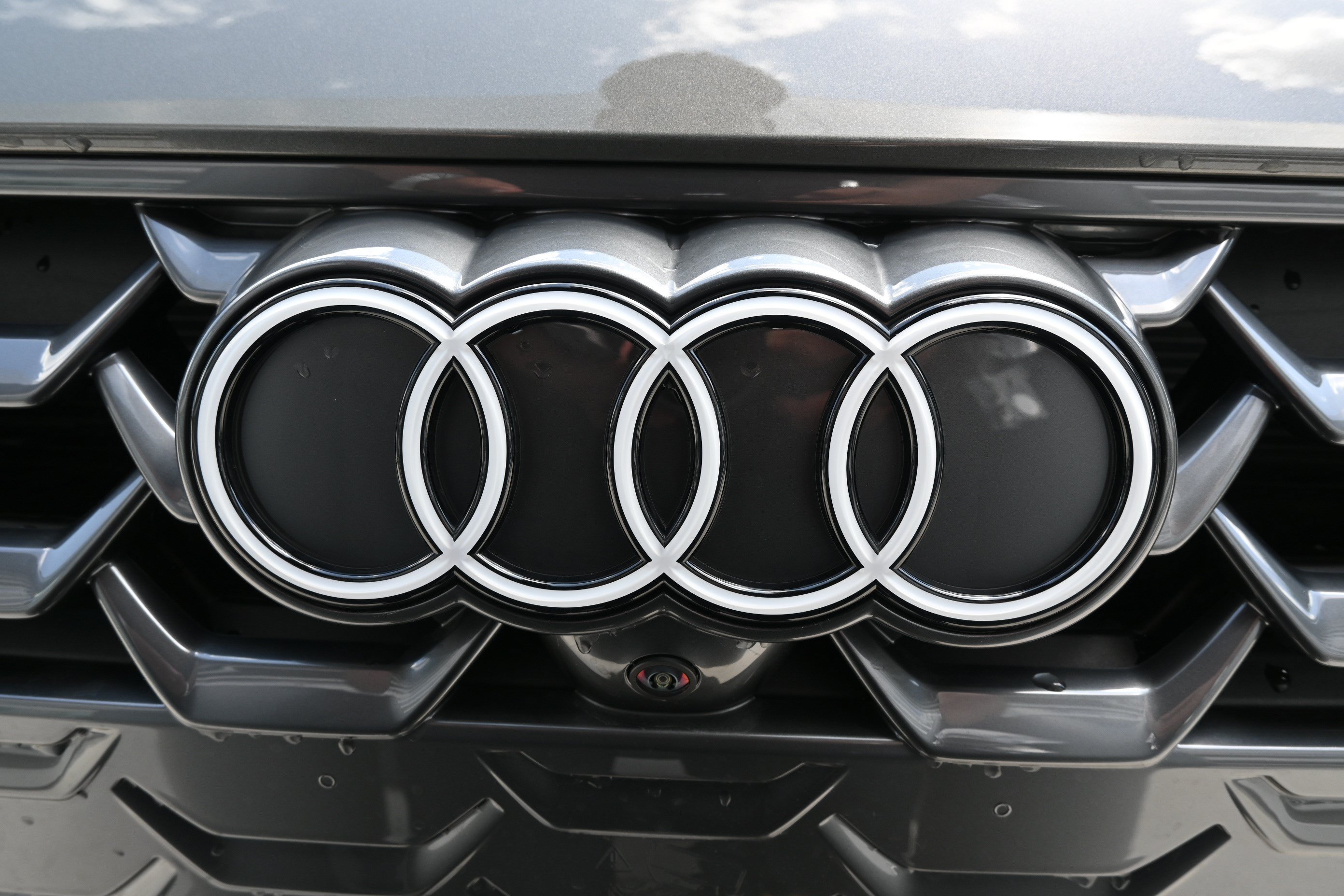 Used 2025 Audi A5 2.0T Premium Plus w/ Premium Plus AWD/4WD image 12