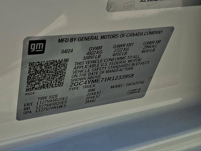 Certified 2024 Chevrolet Silverado 2500 Custom w/ Custom Convenience Package AWD/4WD image 26