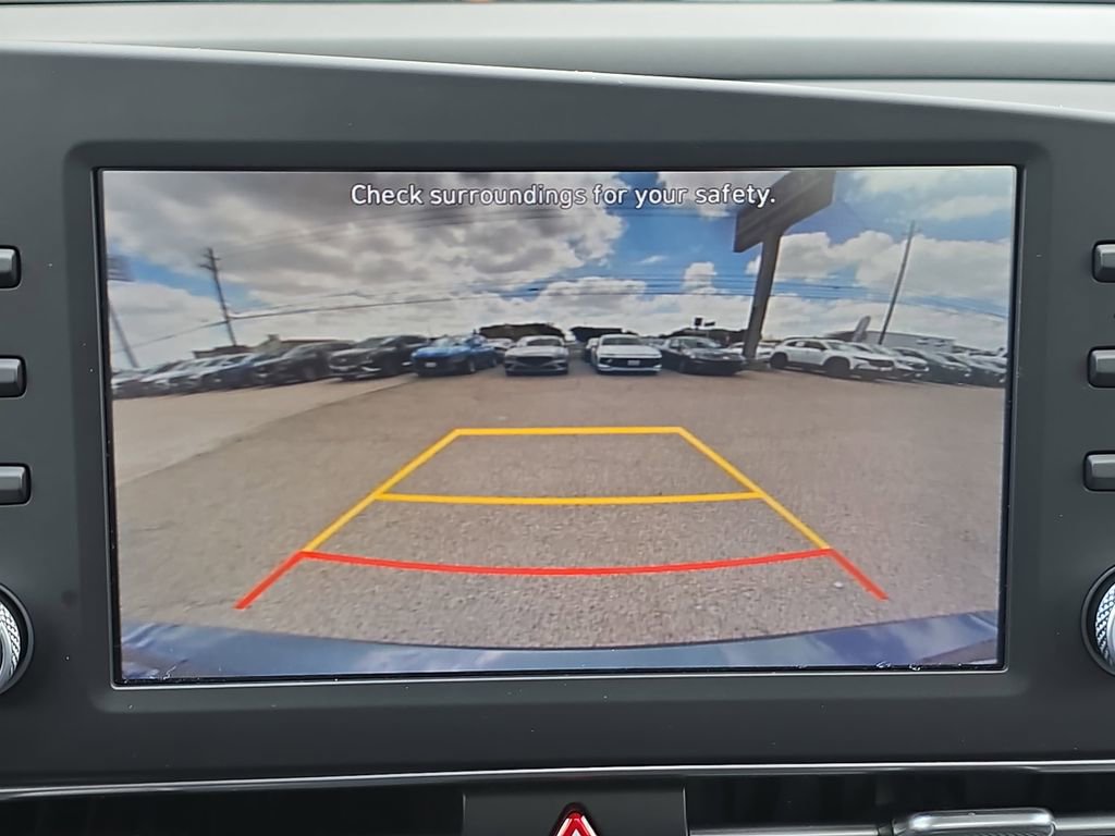 Certified 2023 Hyundai Elantra SEL image 21