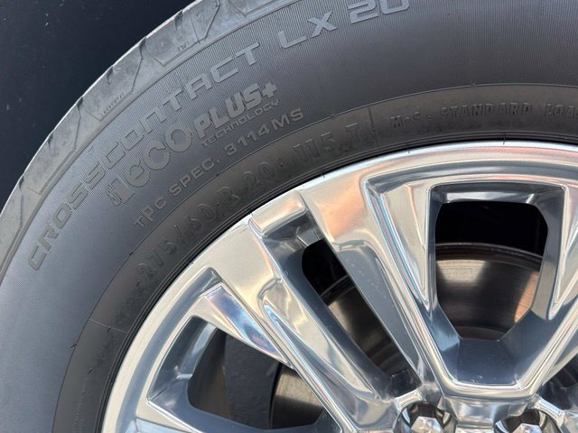 Certified 2025 GMC Yukon Denali AWD/4WD image 15