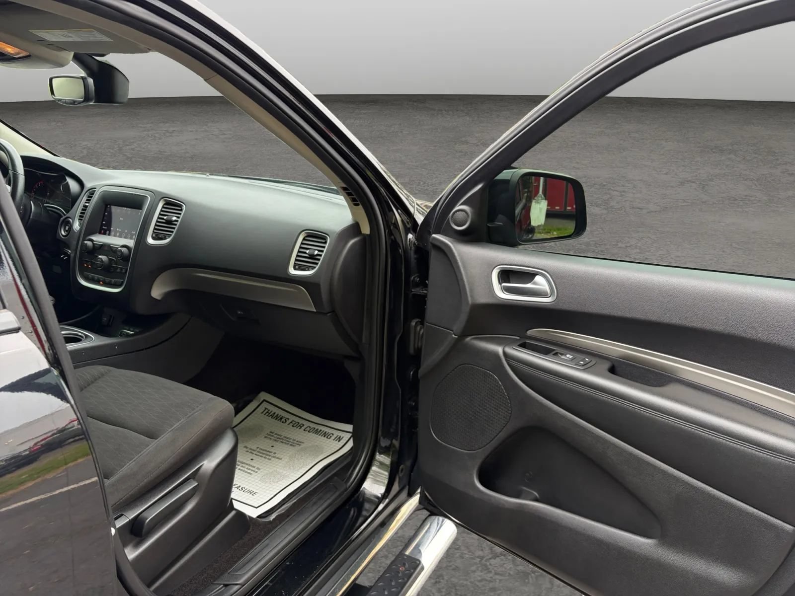 Used 2019 Dodge Durango SXT AWD/4WD image 19