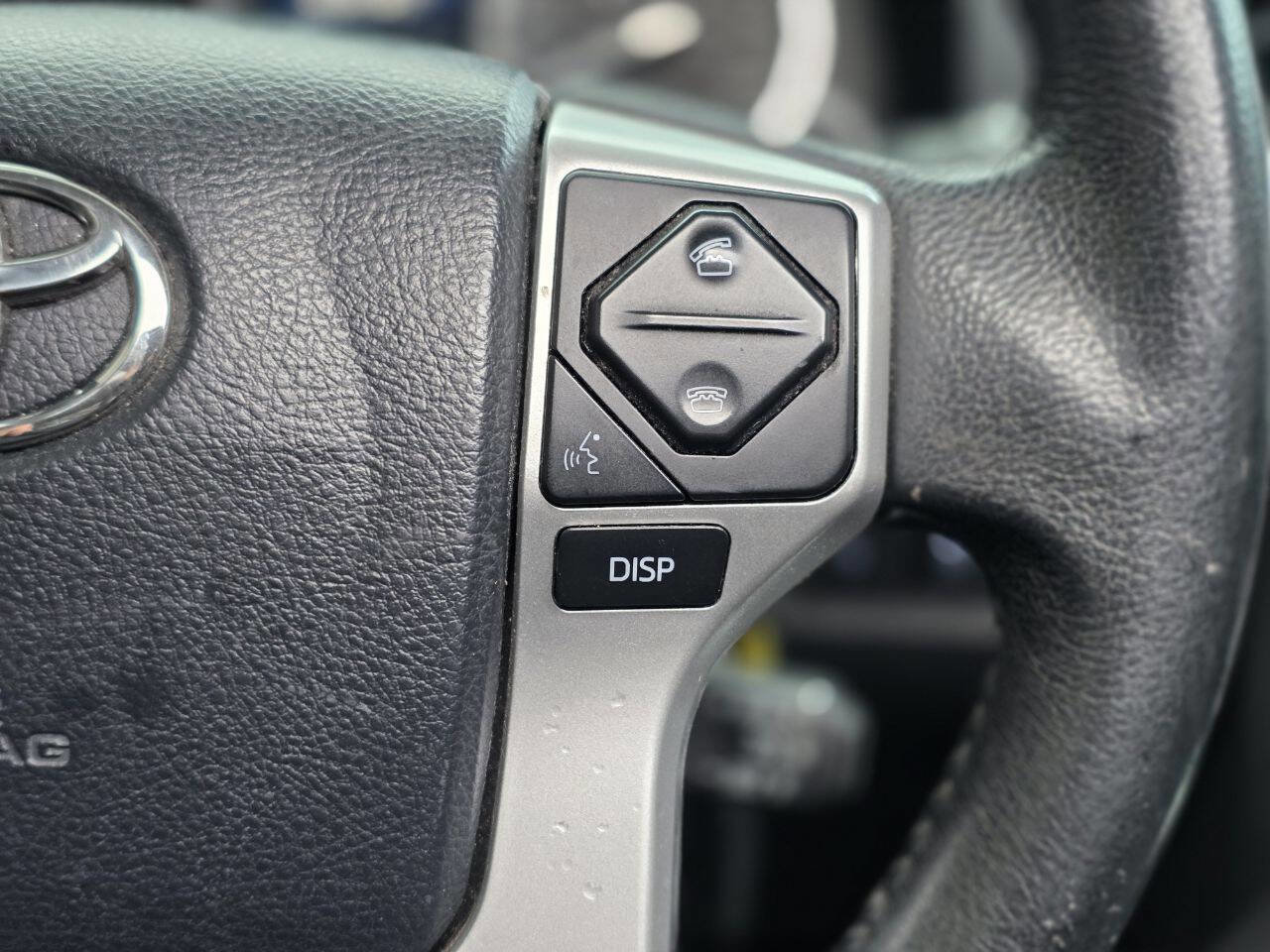 Used 2015 Toyota Tundra Platinum image 35