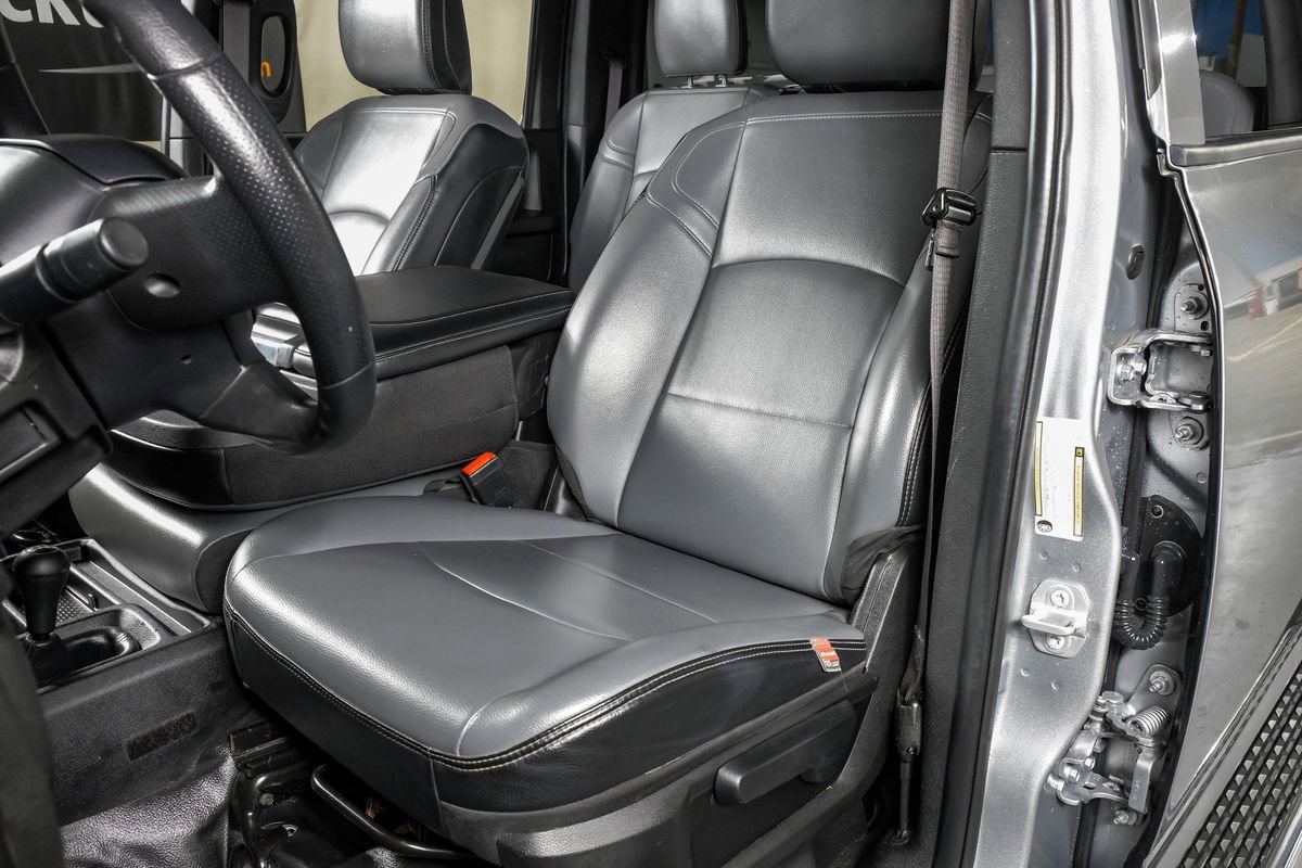 Used 2022 RAM 2500 Tradesman w/ Chrome Appearance Group AWD/4WD image 28