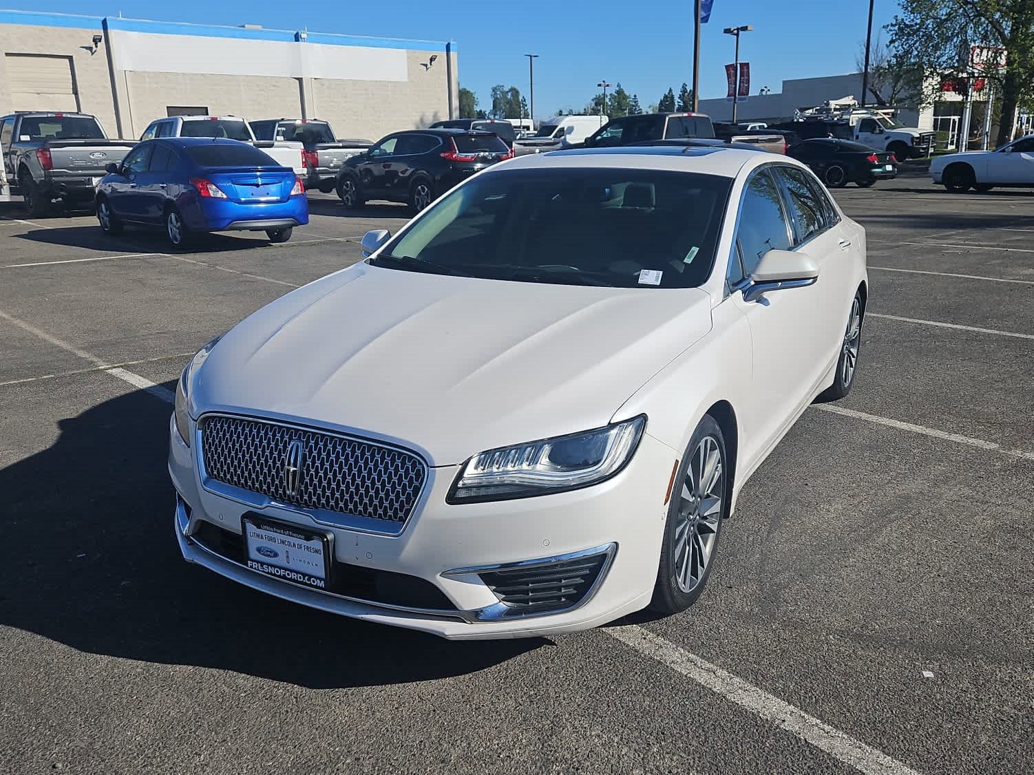 Used 2019 Lincoln MKZ Reserve image 1