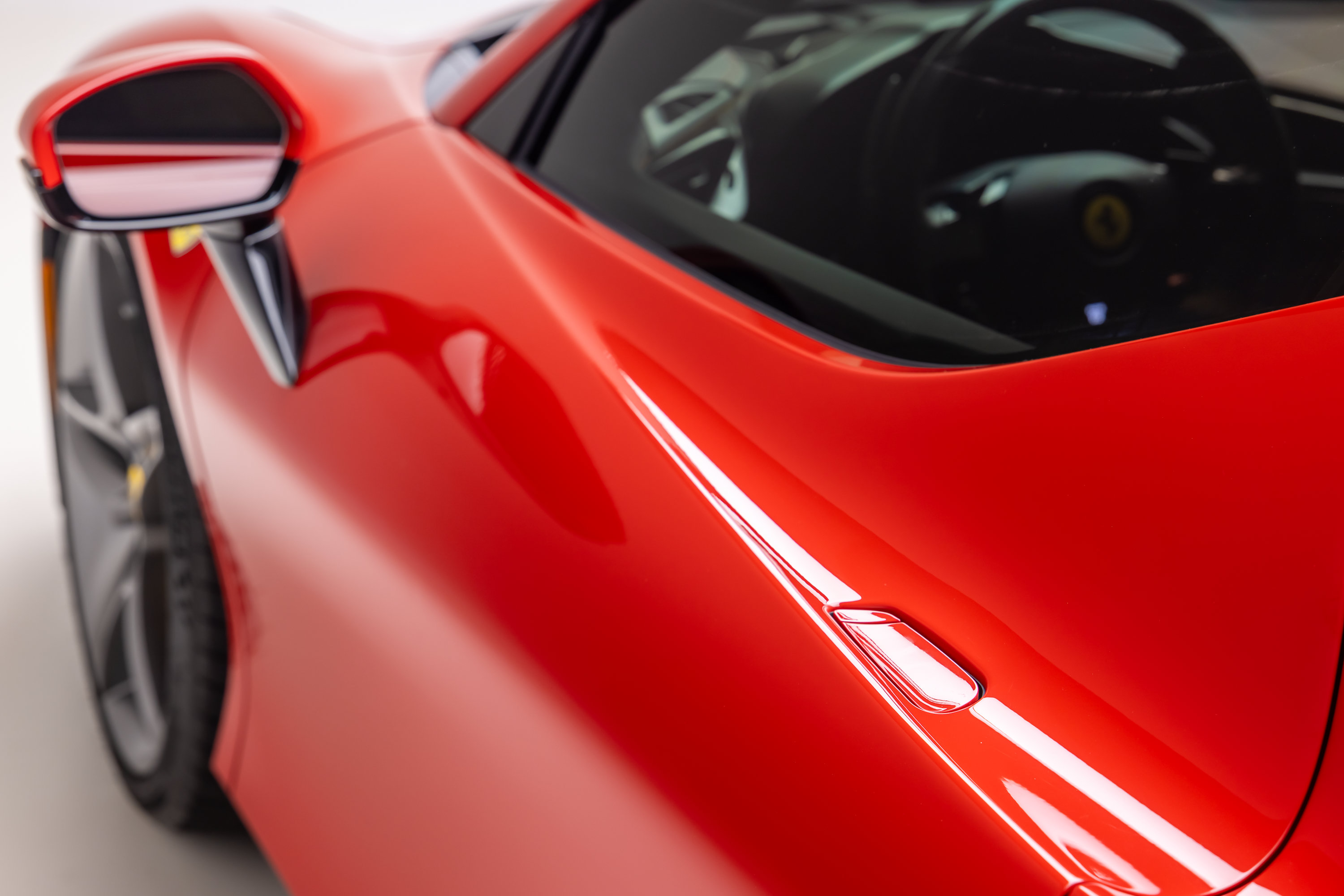 Certified 2022 Ferrari SF90 Stradale AWD/4WD image 32