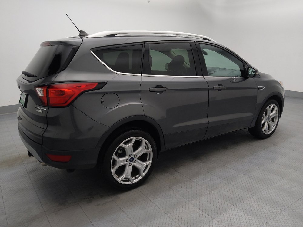 Used 2019 Ford Escape Titanium FWD image 10