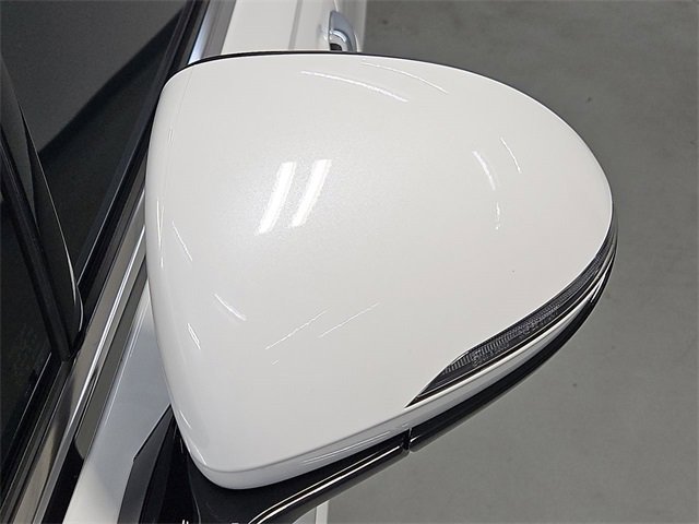 Used 2026 Genesis GV70 2.5T Select image 21