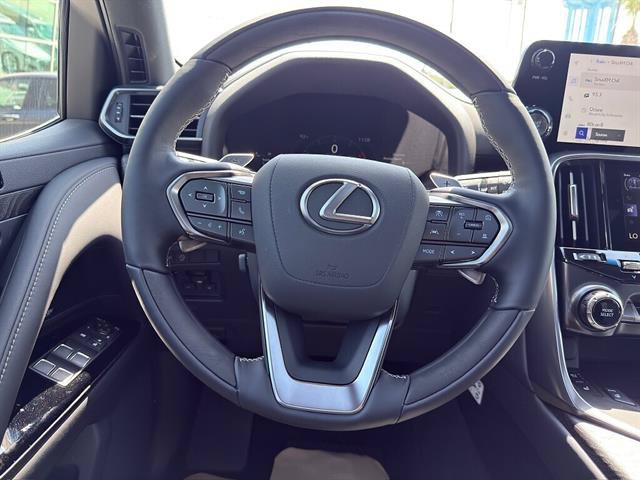New 2026 Lexus LX 600 4WD w/ Luxury Package image 22