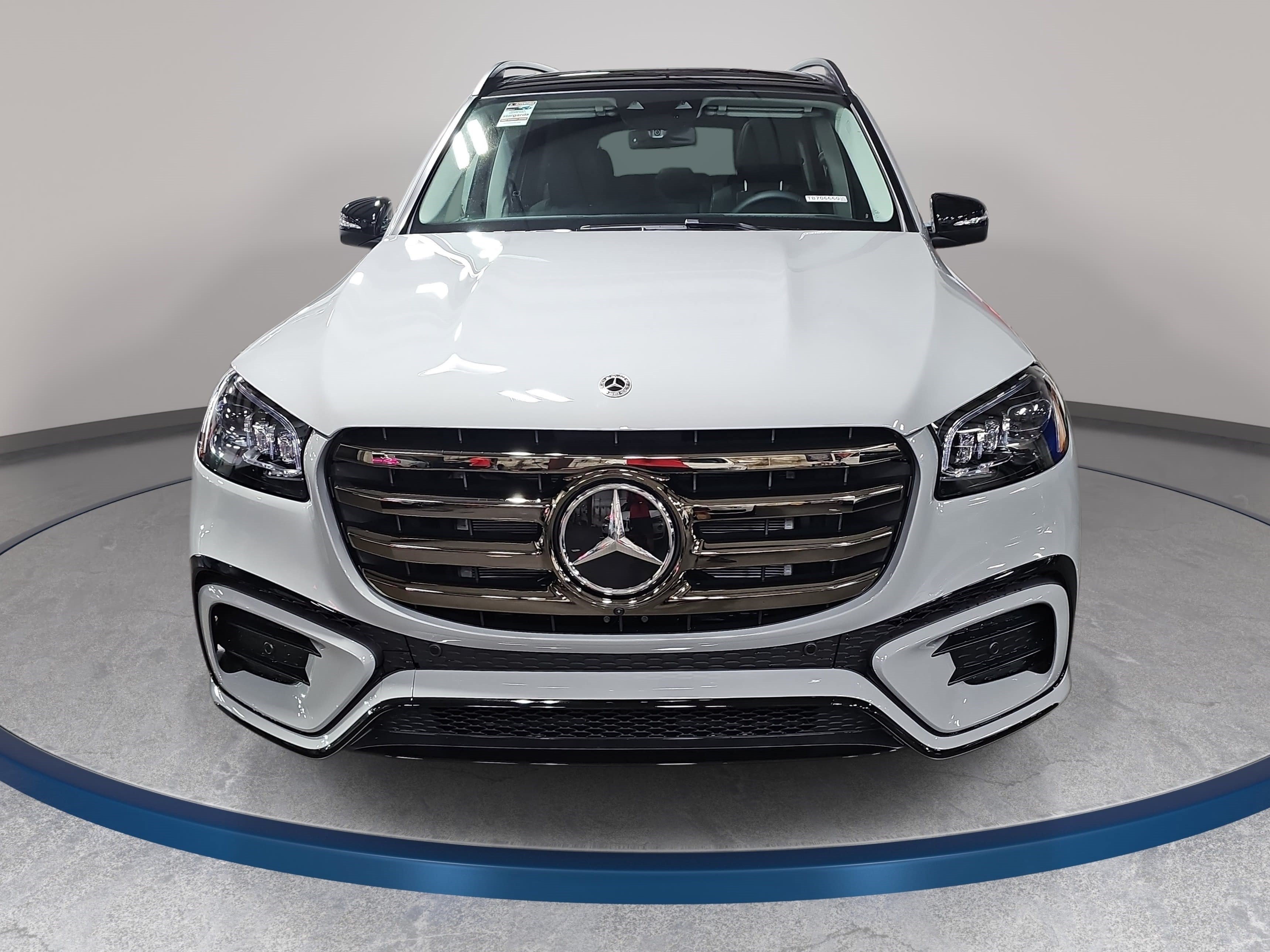 New 2026 Mercedes-Benz GLS 450 4MATIC image 2