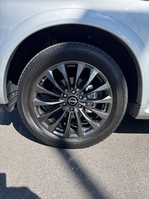 Used 2024 Nissan Armada Platinum w/ Captain's Chairs Package image 9