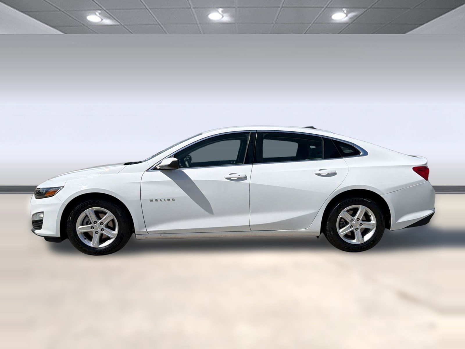 Certified 2020 Chevrolet Malibu LS w/ Driver Confidence Package II image 2