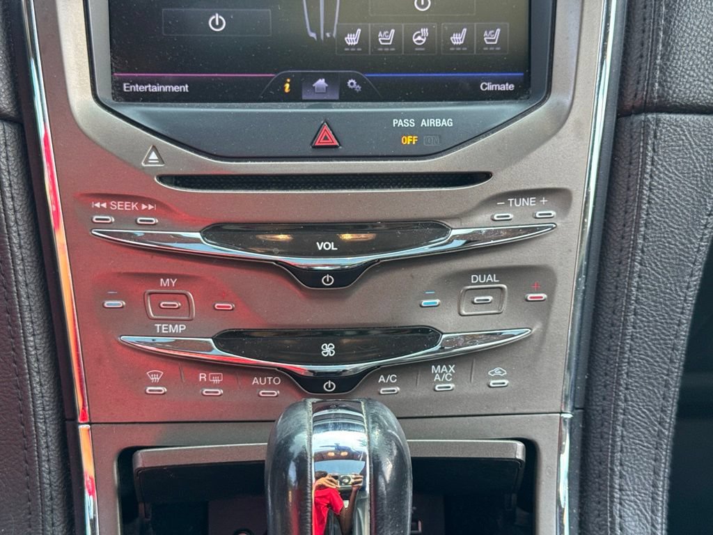 Used 2013 Lincoln MKX FWD image 18