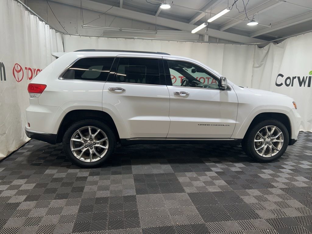 Used 2014 Jeep Grand Cherokee Summit image 10