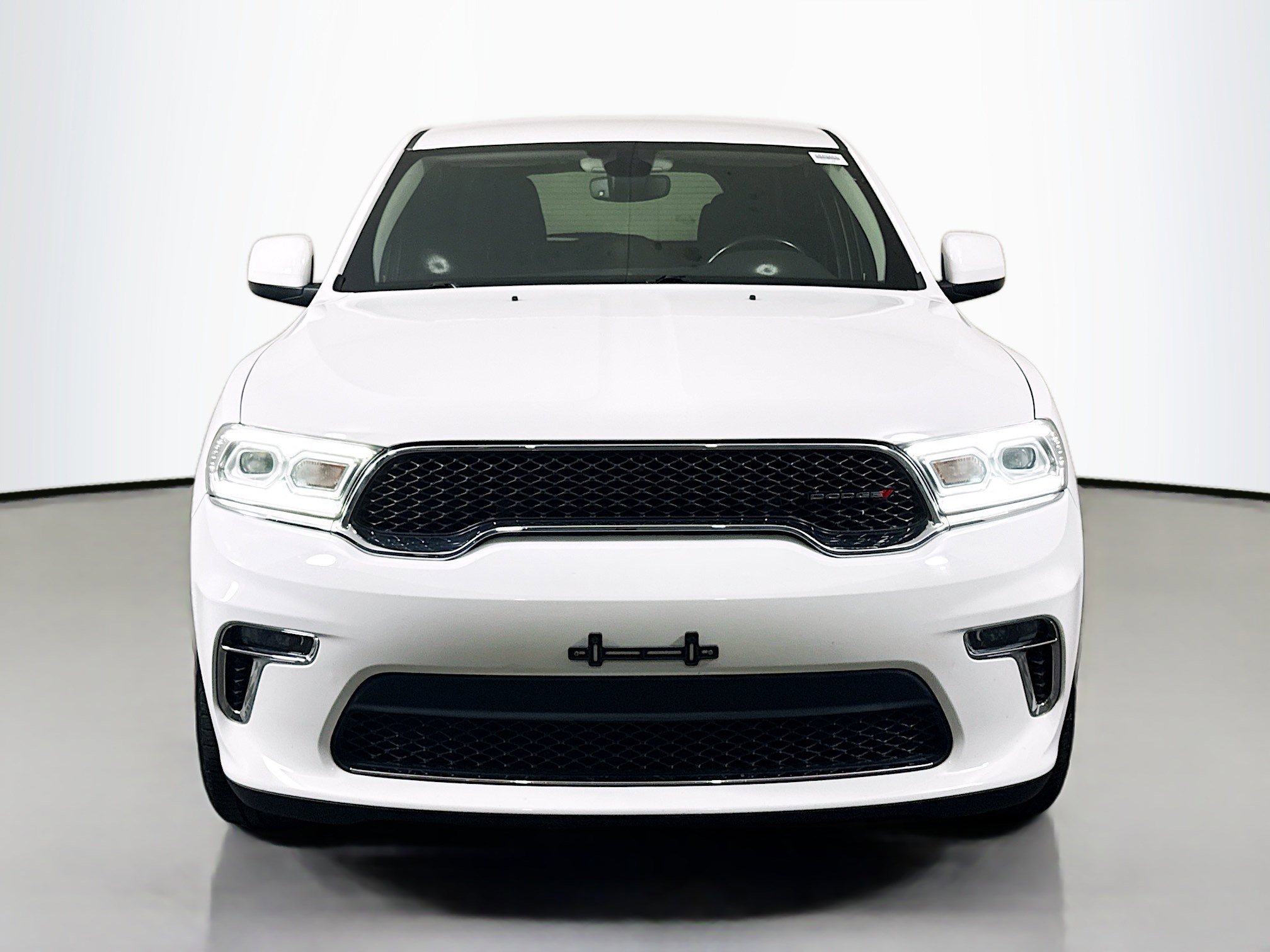 Used 2021 Dodge Durango SXT image 2