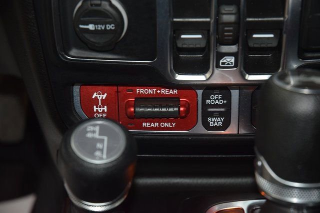 Used 2024 Jeep Wrangler Rubicon image 36