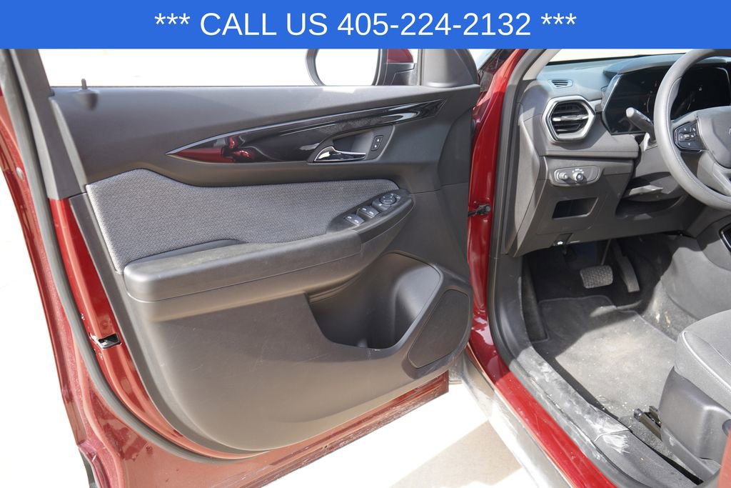 Used 2025 Chevrolet TrailBlazer LT image 15