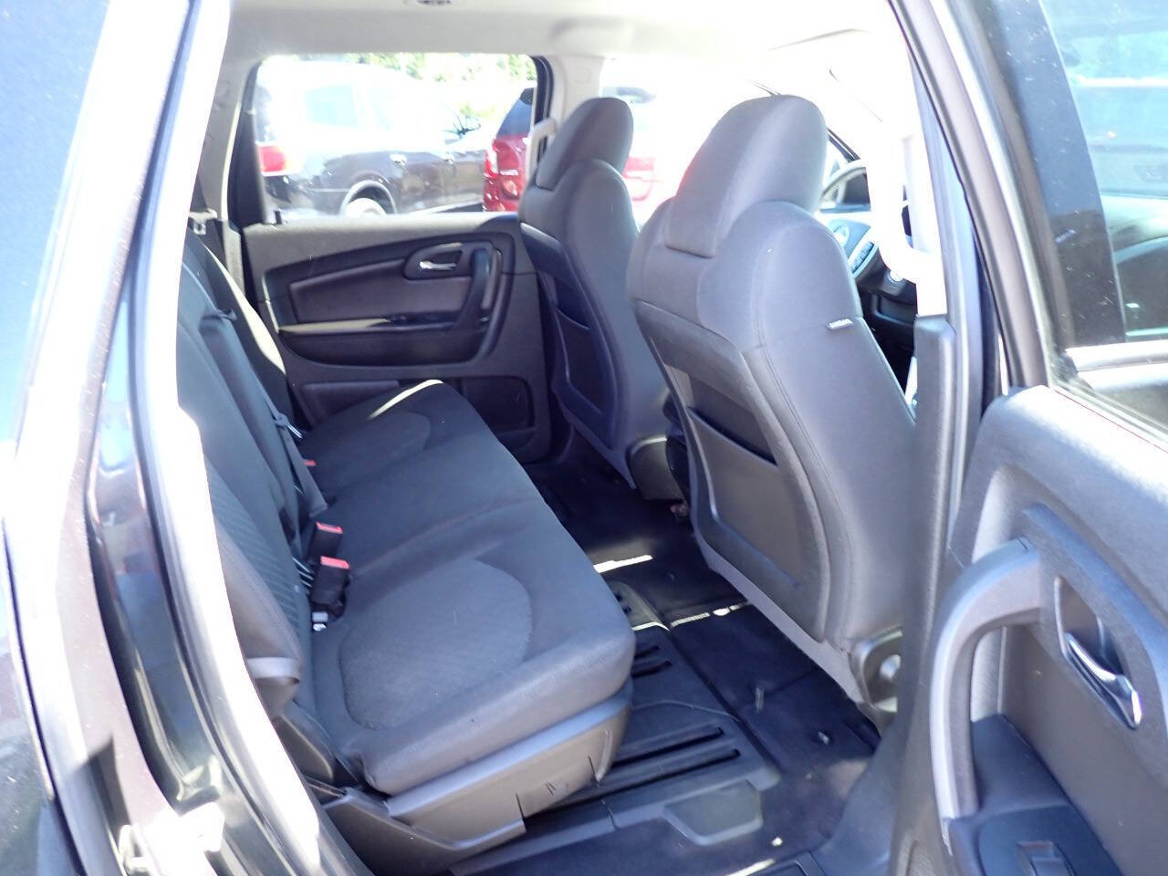 Used 2010 Chevrolet Traverse LT w/ Personal Connectivity Package AWD/4WD image 11