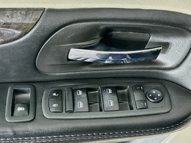 Used 2018 Dodge Grand Caravan SE w/ UConnect Hands-Free Group FWD image 20