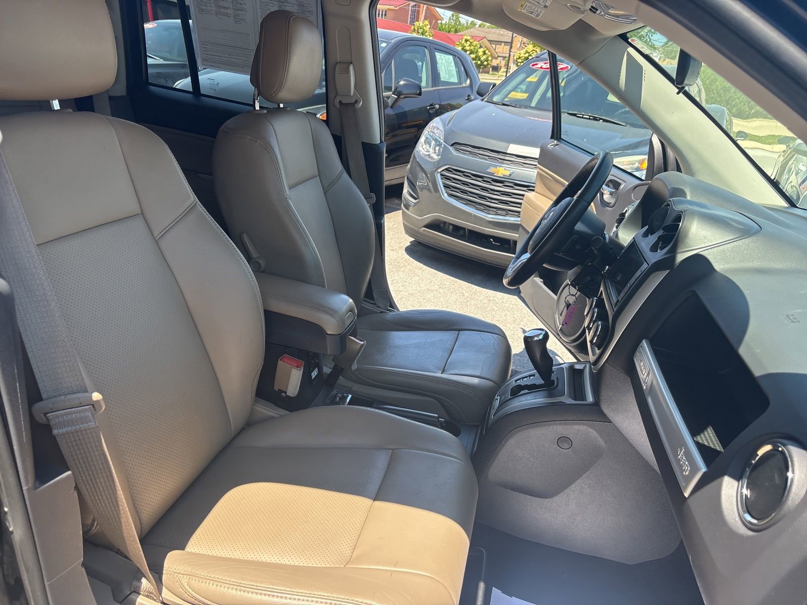 Used 2015 Jeep Compass High Altitude AWD/4WD image 20