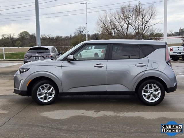 Certified 2025 Kia Soul S image 3