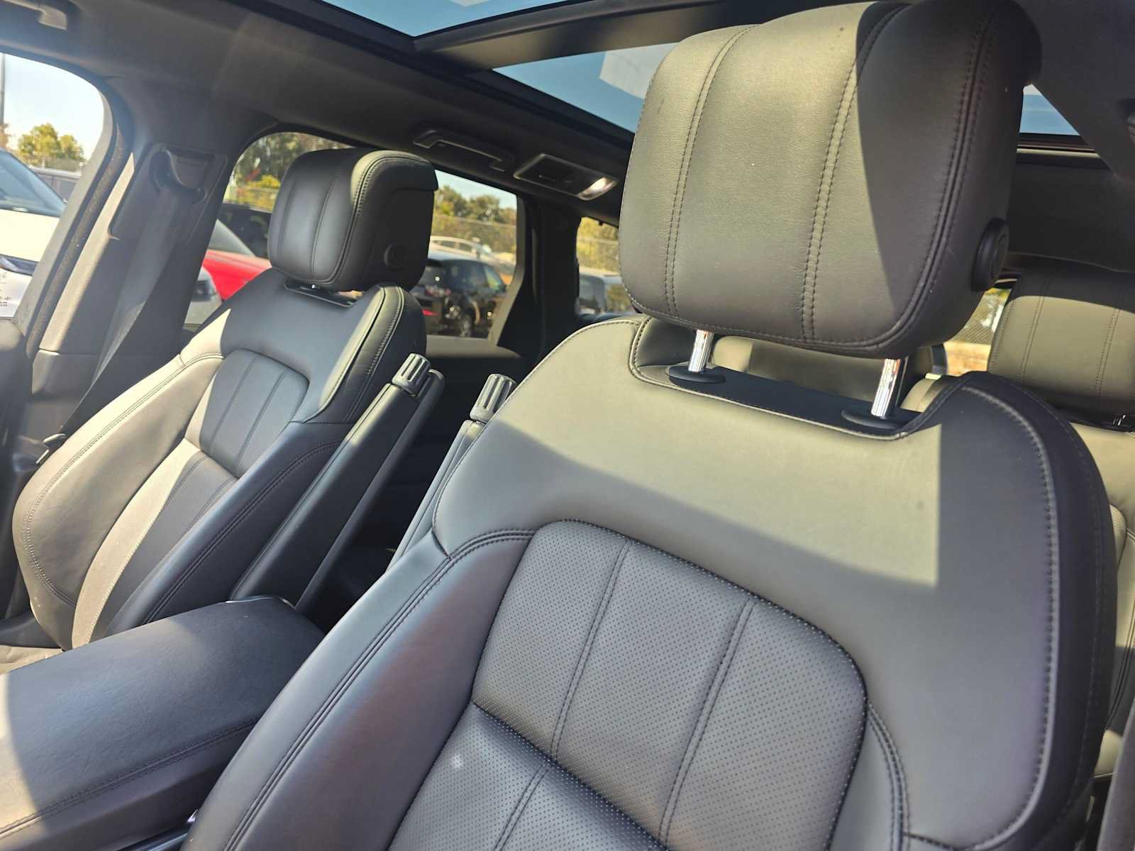 Used 2020 Land Rover Range Rover Sport HSE AWD/4WD image 24