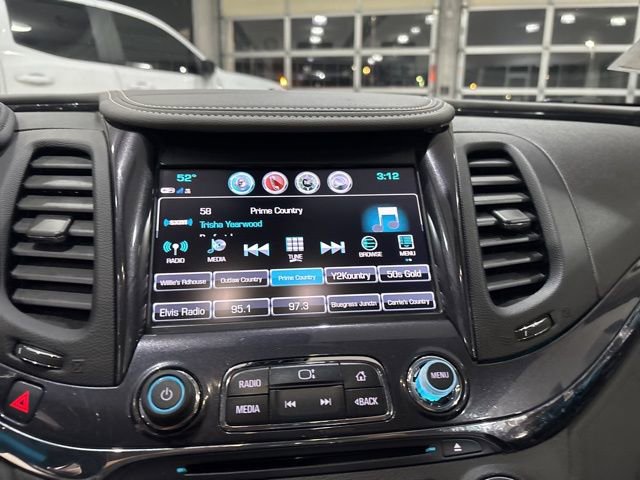 Used 2019 Chevrolet Impala Premier w/ Premier Convenience Package FWD image 23