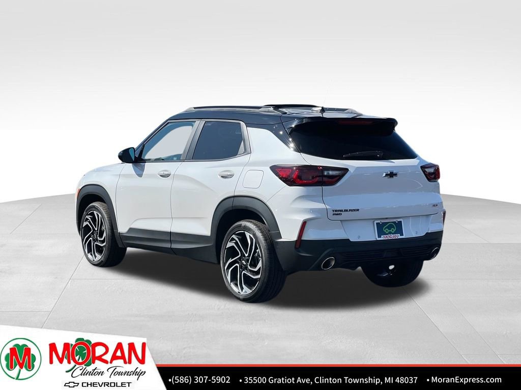 Certified 2025 Chevrolet TrailBlazer RS w/ Convenience Package image 4