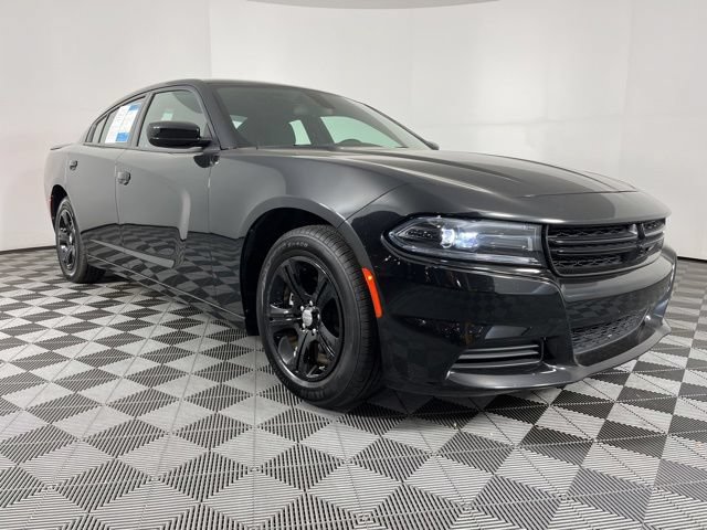 Used 2023 Dodge Charger SXT RWD image 3