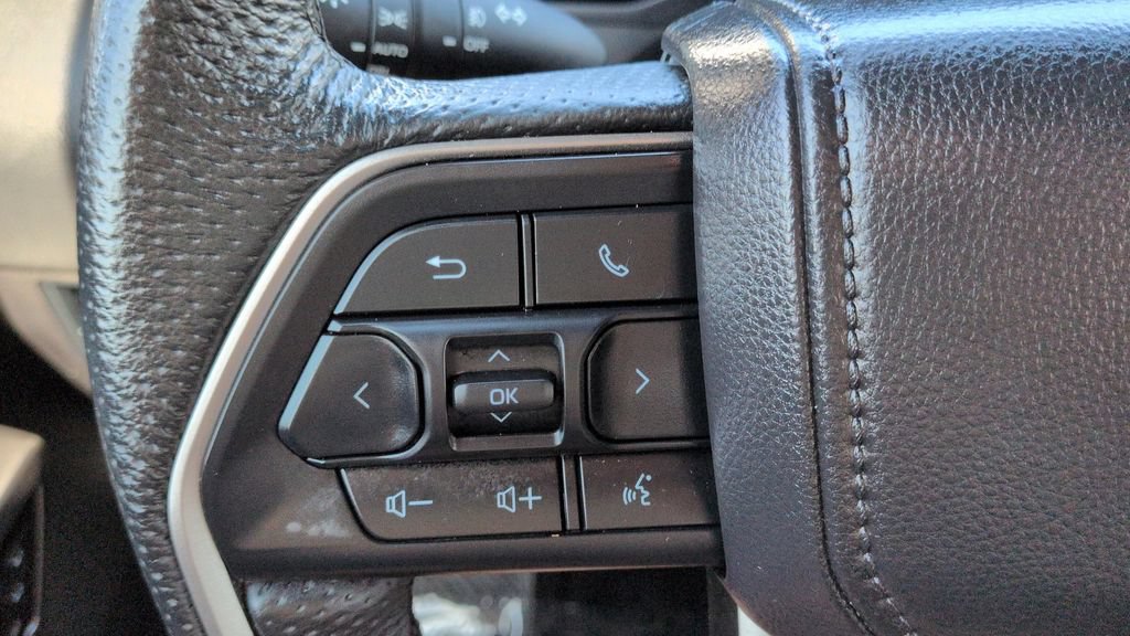 Used 2026 Toyota Tundra Limited AWD/4WD image 19