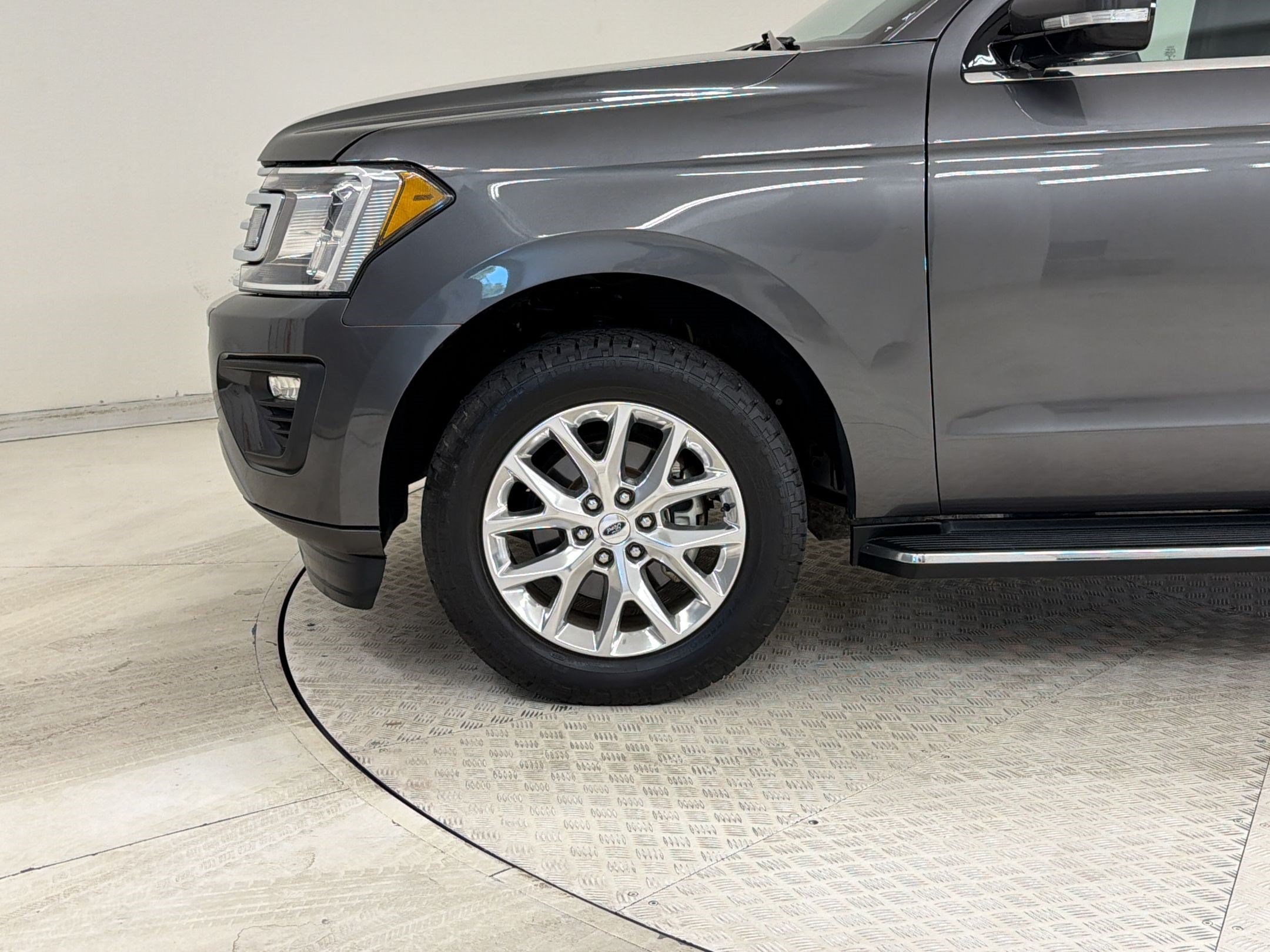 Used 2021 Ford Expedition Max XLT RWD image 11