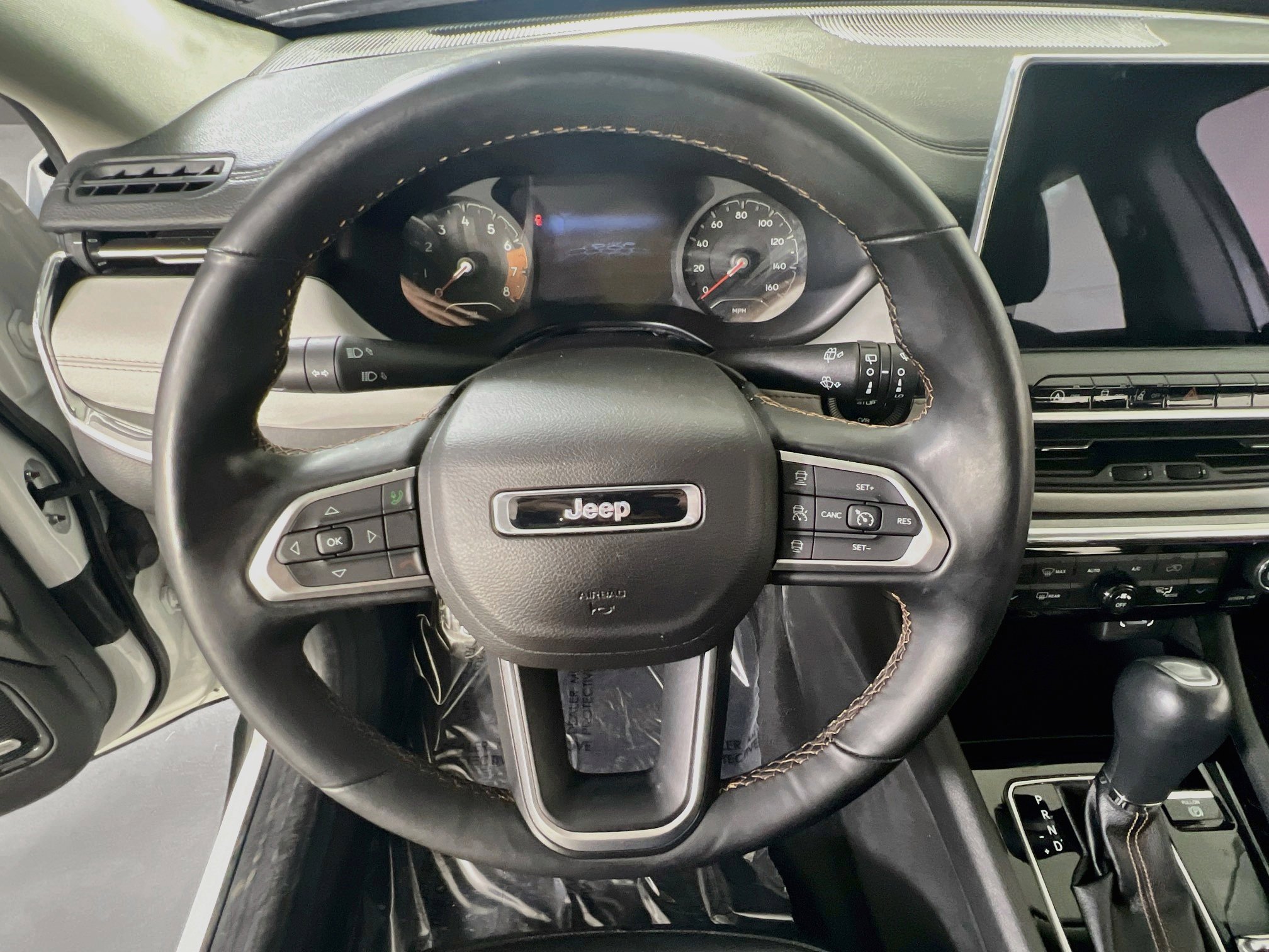Used 2022 Jeep Compass Limited w/ Sun and Sound Group AWD/4WD image 11