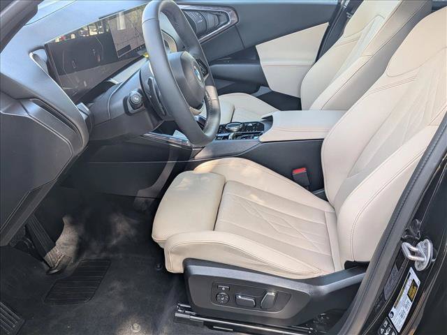 Used 2025 BMW X3 xDrive30i w/ Premium Package AWD/4WD image 17