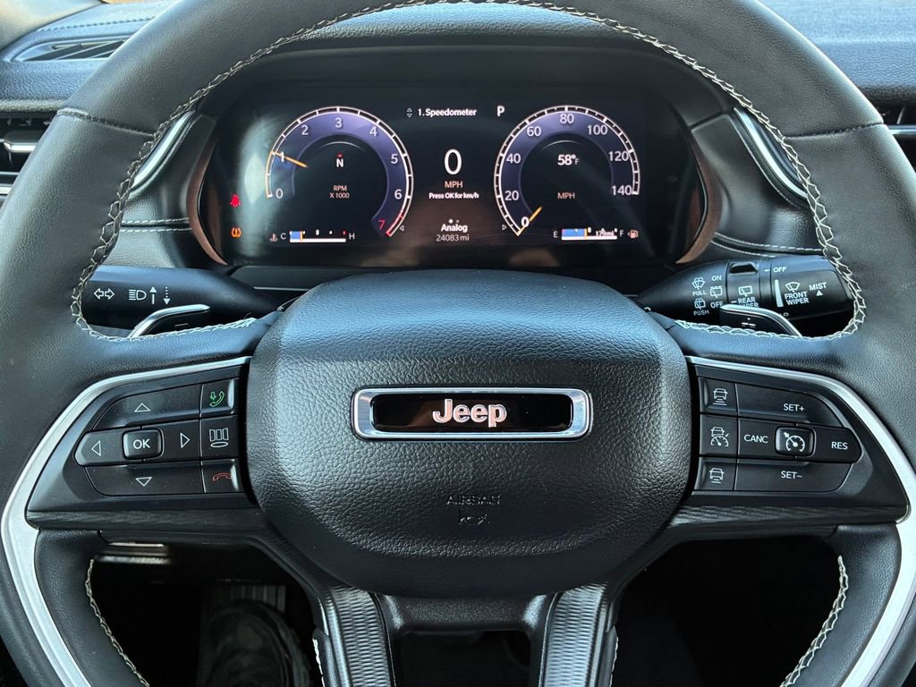 Used 2024 Jeep Grand Cherokee L Altitude image 19