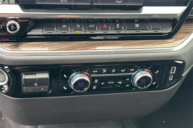 New 2026 GMC Sierra 1500 Elevation image 20