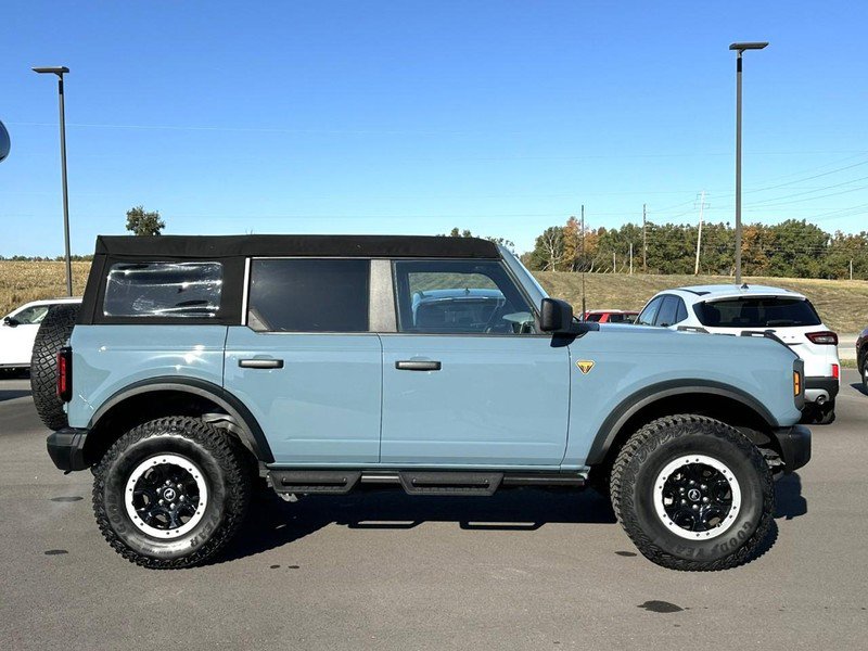 Used 2023 Ford Bronco Badlands w/ Sasquatch Package image 2
