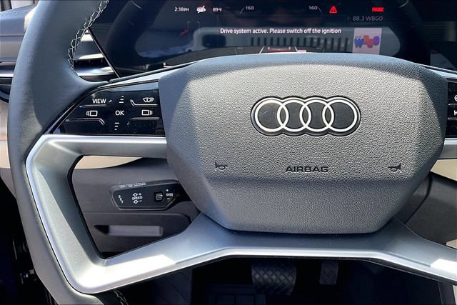 Used 2025 Audi Q5 Premium Plus w/ Premium Plus AWD/4WD image 11