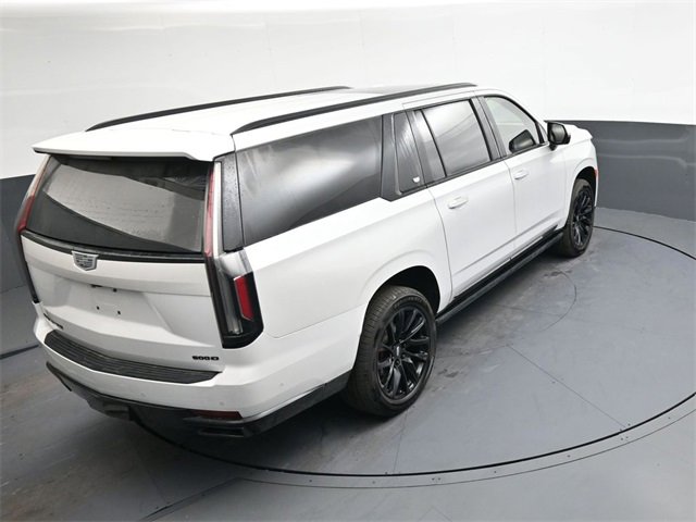 Used 2023 Cadillac Escalade ESV Sport Platinum w/ LPO, ONYX Package image 18